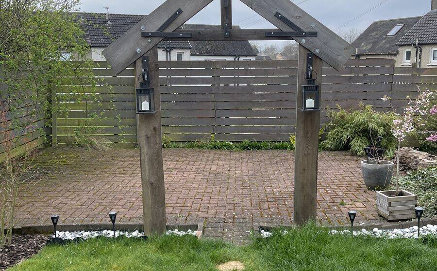 Recent fencing and decking job by Alba Boundaries in East Dunbartonshire