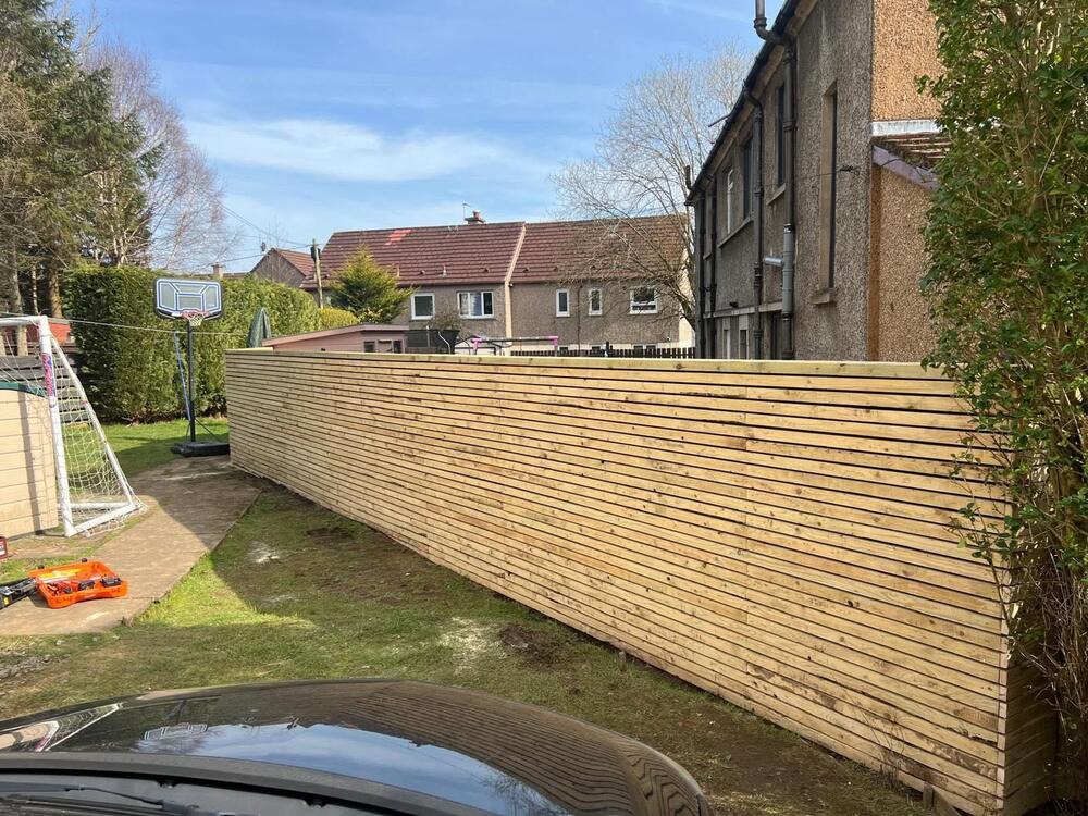 Recent fencing and decking job by Alba Boundaries in East Dunbartonshire