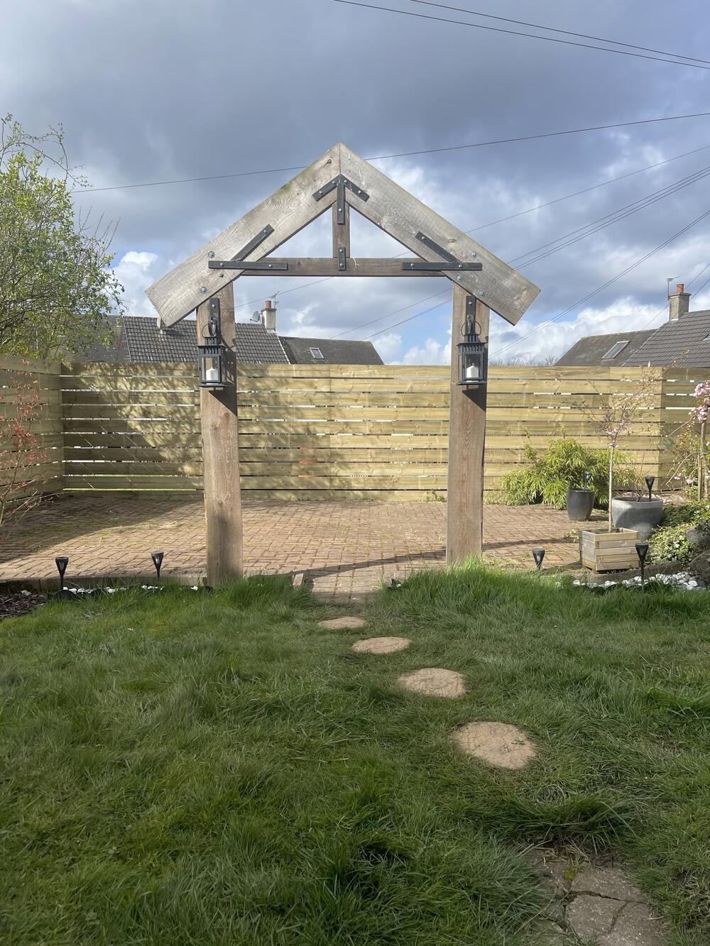 Recent fencing and decking job by Alba Boundaries in East Dunbartonshire