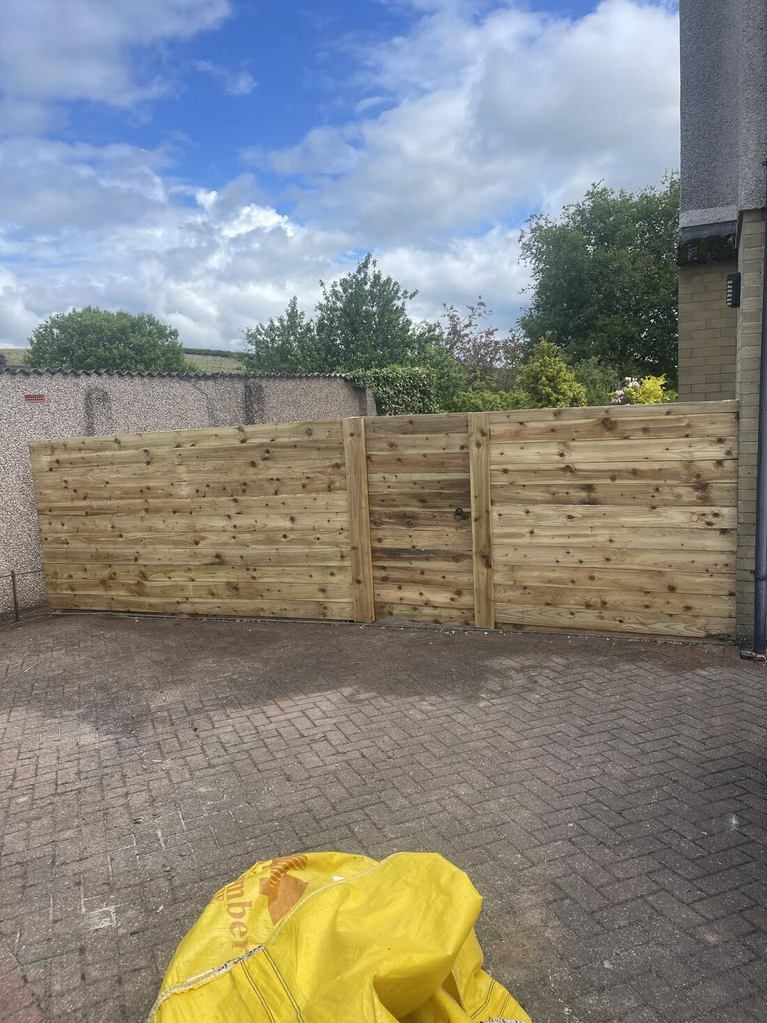 Driveway fence and gate