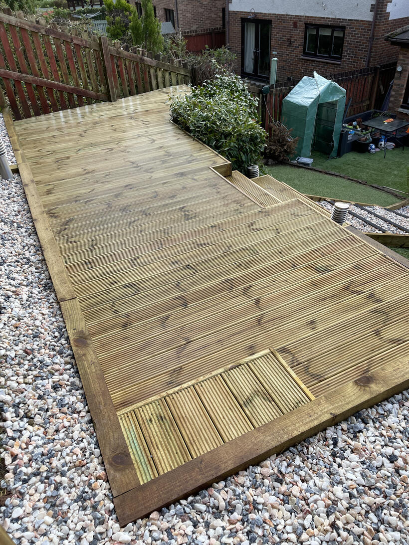 Garden decking built in Glasgow